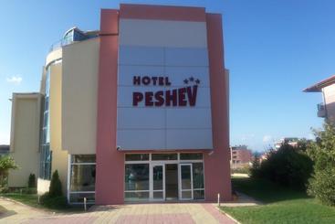 Peshev Family Hotel Vlas