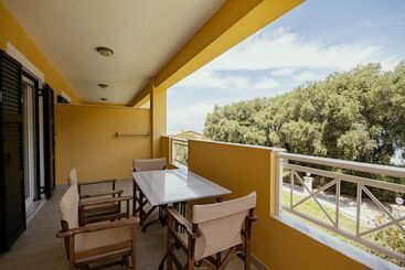 هتل Robolla Beach Apart