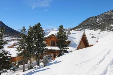 تختخواب و صبحانه Chalet Le Pot De Miel