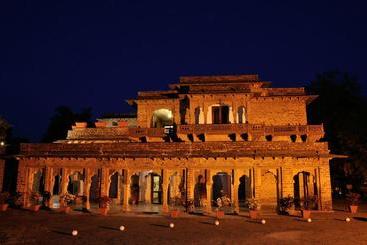 هتل Sukhdham Kothi