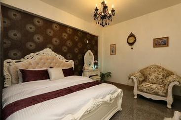 تختخواب و صبحانه Wei Yu House