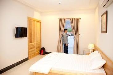 هتل Seaview Long Hai