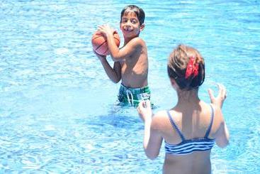 استراحتگاه Lavanga Beach