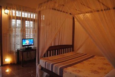 پانسیون Kumar Guest House & Apartment