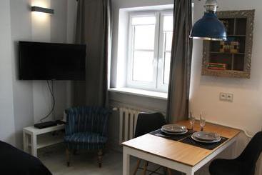 Elektoralna Warsaw Apartment