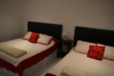 هتل Tobuna Suites