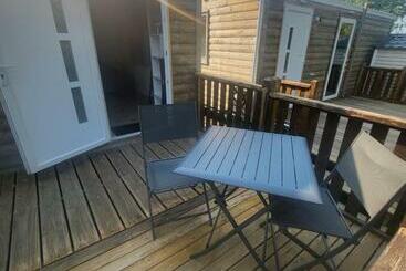 胶囊酒店 Chambre Familiale 50 1 Dans Une Partie Du Mobil Home Au Camping