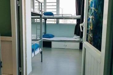 Coco Beach Hostel & Apartment