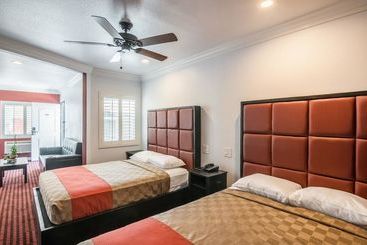هتل El Dorado Inn