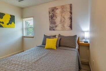 קוטג'' Charming Smiths Grove Home Near Cave Tours!