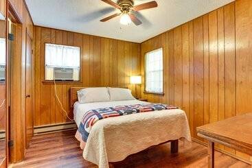 コテージ Cozy Oklahoma Retreat W/ Patio, Fire Pit & Grill!