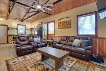 بيت ريفى Lakefront Bull Shoals Cabin Rental: Pets Welcome!