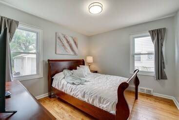 بيت ريفى Pet Friendly Southfield House W/ Ping Pong Table!