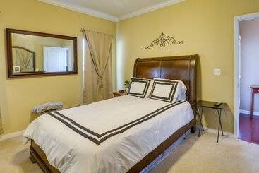 茅舍 Birmingham Home W/ Yard   15 Mi To Downtown!