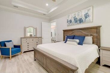کلبه Bright Foley Home W/ Patio   7 Mi To Wharf & Beach