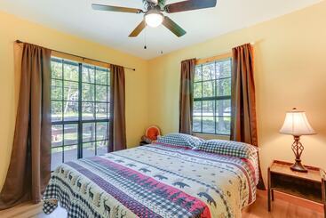 Pools & Ski Access: Lackawaxen Cottage W/ Deck!