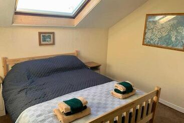 Cottage In Kilmun, Argyll   2 Bedrooms, Sleeps 2