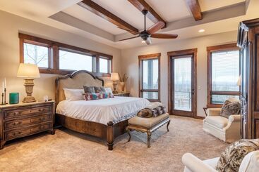 별장 Heritage By Avantstay Luxe Oregon Retreat + Deck