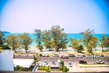 فندق Naiya Sea Resort