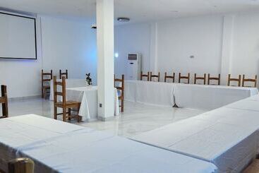 فندق Sevista Plus