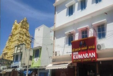 בית מלון כפרי Sree Kumaran Deluxe