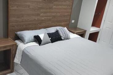 شقة فندقية Habitacion Sencilla Cama Ks Y Baño