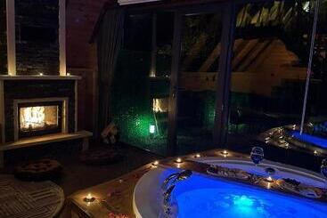 צימר Eloi Suit Bungalov