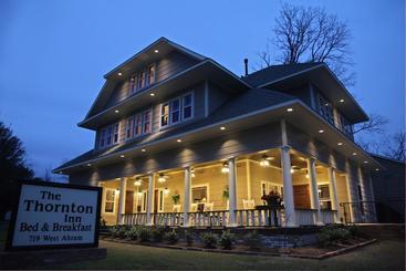 هتل The Thornton Inn Bed And Breakfast