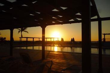هتل Villa Iguana - Adults Only