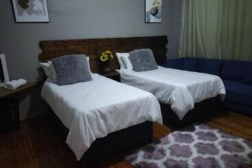 호텔 Ink Self Catering