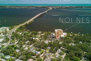 פנסיון Noi Nest Home + Pool + Suites