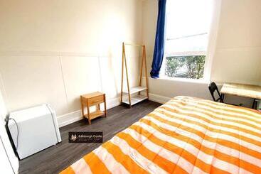 הוסטל 215 Edinburgh Castle