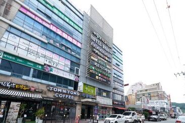 Мотель Changwon Bonggok Dong Hotel Daon