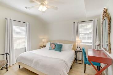 کلبه Breezy Pet Friendly Houston Home ~ 1 Mi To Dtwn!