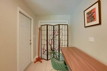 Сельский дом Peaceful Country Home In Williston: Horses Welcome