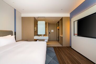 בית מלון כפרי Holiday Inn Express Heze City Center By Ihg