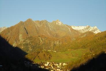 هتل Haus Dorfblick