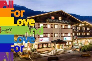 Отель Standlhof Zillertal