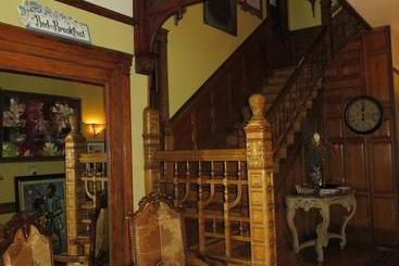 هتل Welcome Inn Manor