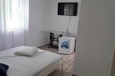 ホテル Radarului Costinesti