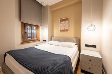 هتل Bguest Pera Suites