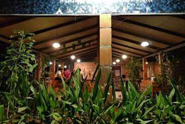 酒店 Camp Riveredge Paradise