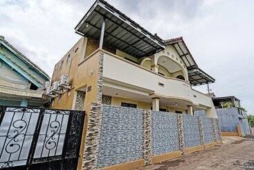 בית מלון כפרי Pondok Aurel Wahidin By  Oyo