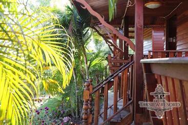 پانسیون Taksila Resort ฏักร์ศิลารีสอร์ท