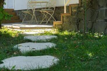 مبيت وإفطار Story House Place