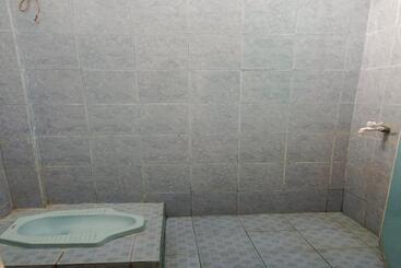 هتل Spot On 93375 Elang Homestay