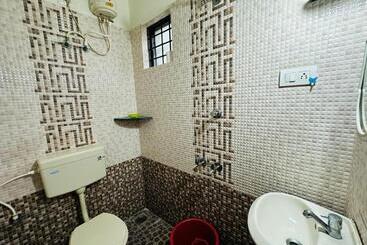 膳宿费 Charming Guesthouse In Heart Of Manipal