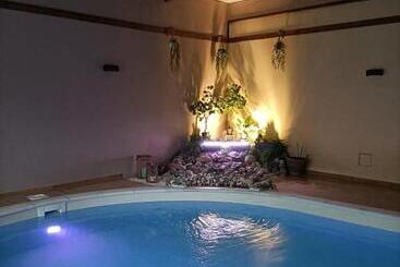 פנסיון La Grange Aux Hirondelles   Chambre Familiale