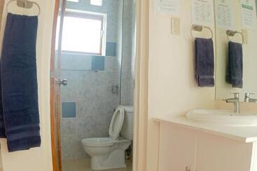 مبيت وإفطار Alon Stay