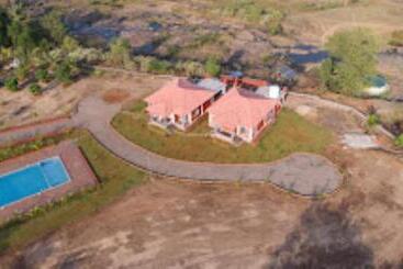 ホテル Hidden Hill Resort Pali Sudhagad